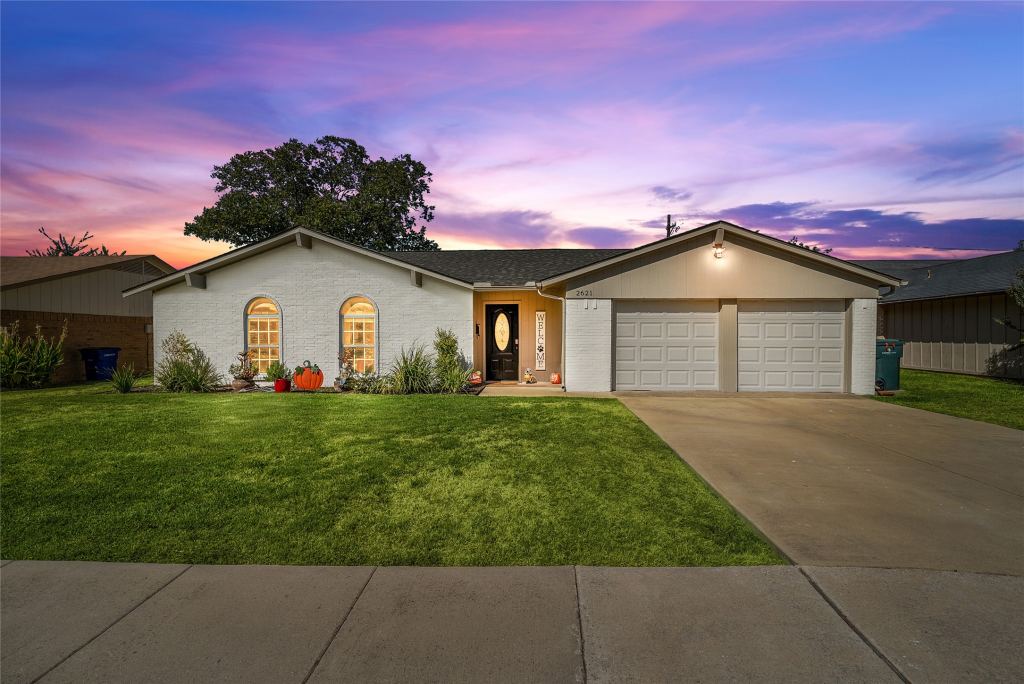2621 Elk Grove Road, Carrollton, TX 75007 — photo 1