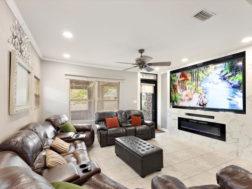 2506 Vaughn Boulevard, Fort Worth, TX 76105 — photo 1