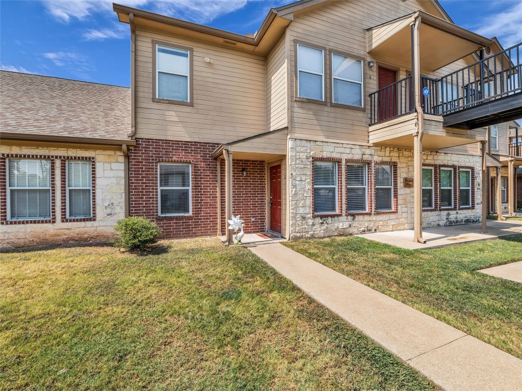 1401 Bagby Avenue 2, Waco, TX 76706 — photo 1