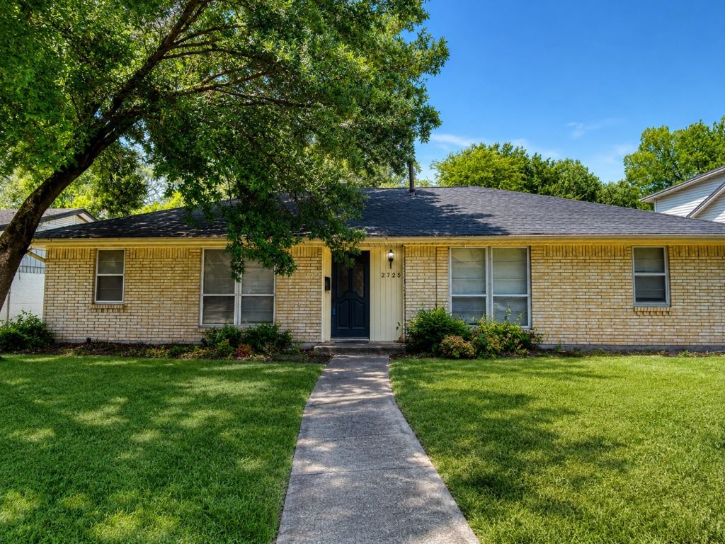 2725 Mark Drive, Mesquite, TX 75150 — photo 1