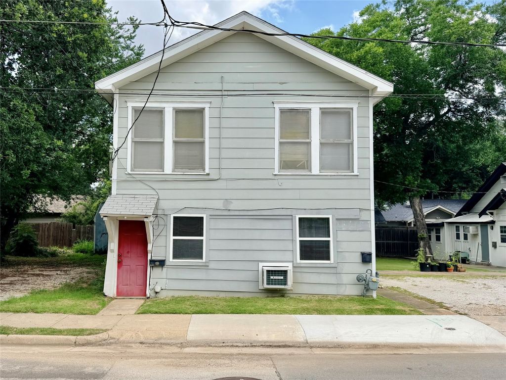 1004 Gregg Street, Denton, TX 76201 — photo 1
