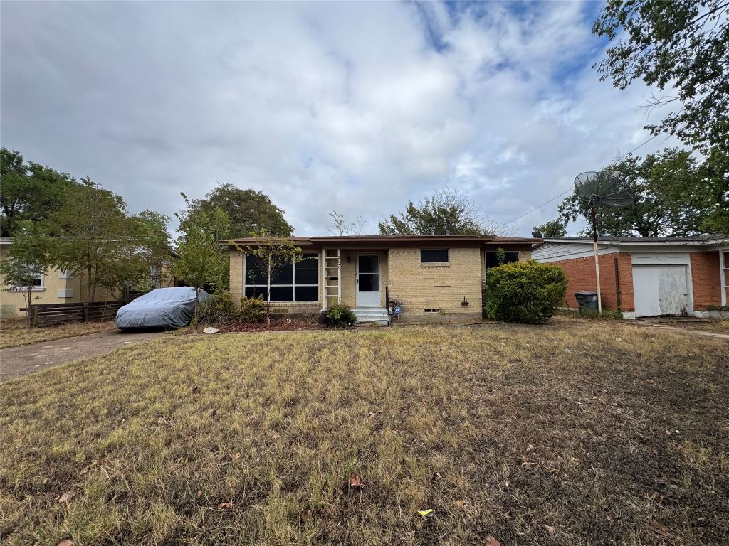 2020 Alhambra Street, Dallas, TX 75217 — photo 1