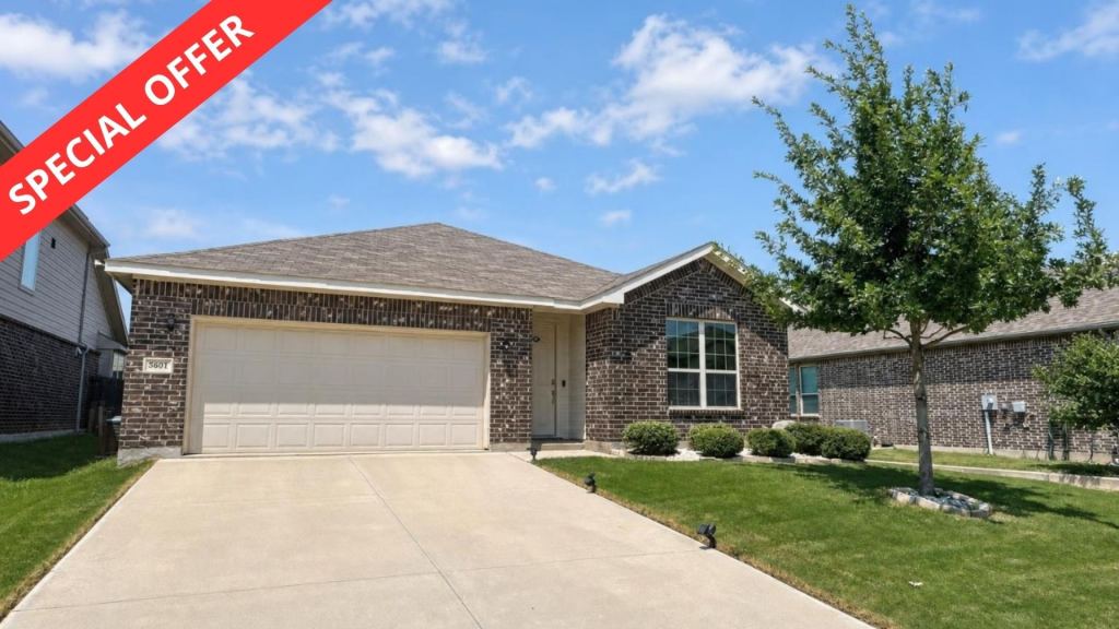 5601 Portola Lane, Denton, TX 76208 — photo 1