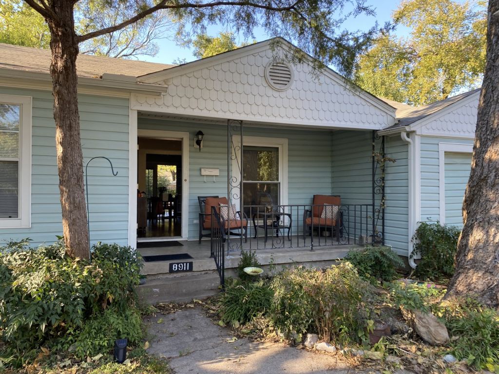 8911 San Fernando Way, Dallas, TX 75218 — photo 1
