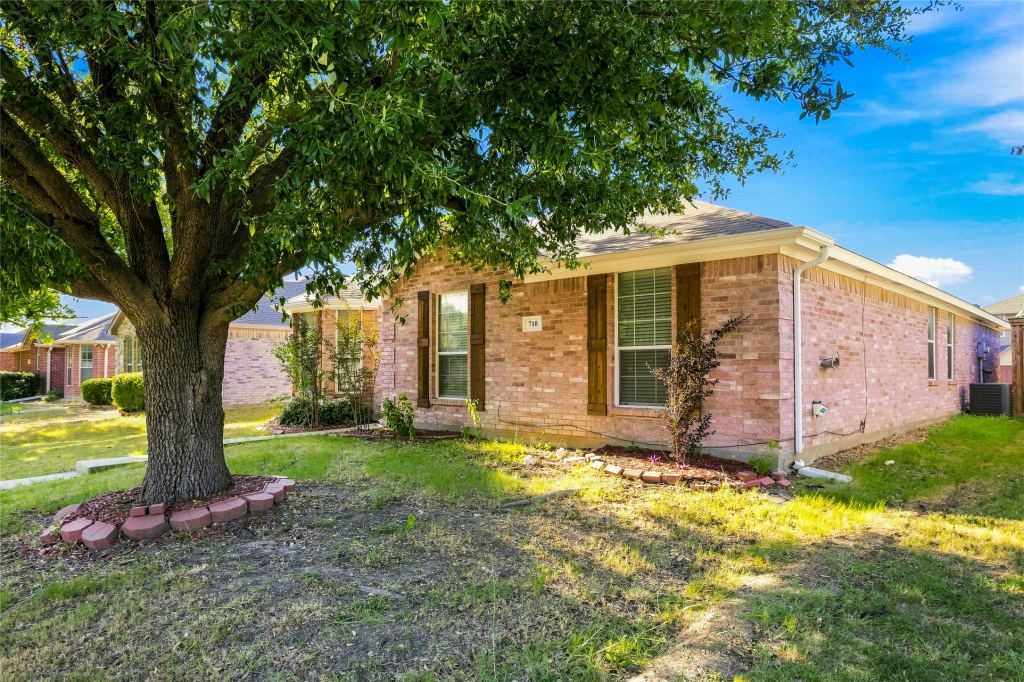 710 Fleming Street, Wylie, TX 75098 — photo 1