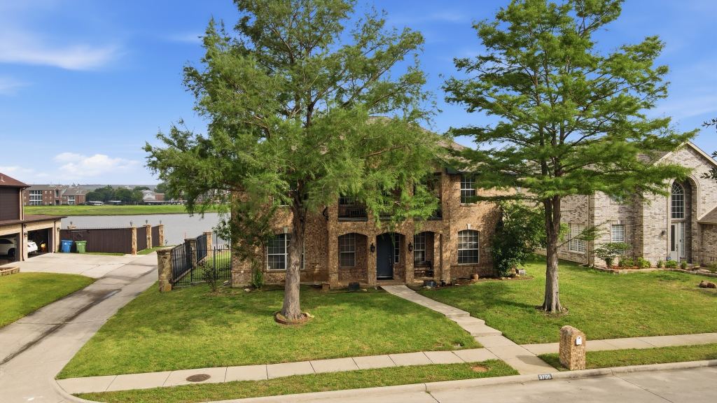 3705 Menard Drive, Carrollton, TX 75010 — photo 1