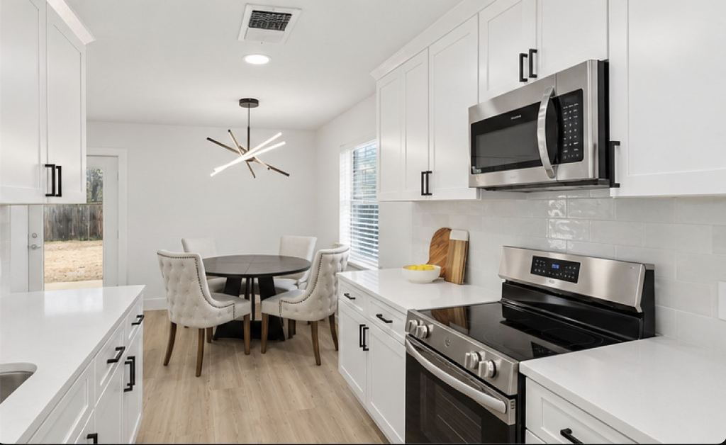 3205 Fargo Court, Fort Worth, TX 76133 — photo 1