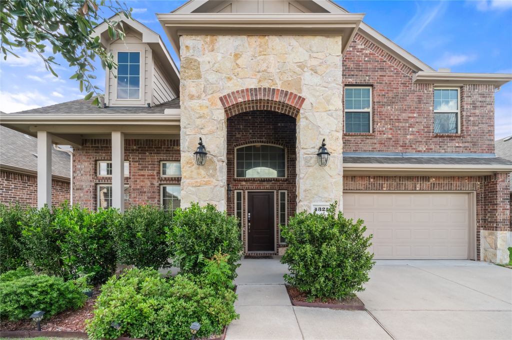 4321 Bayport Drive