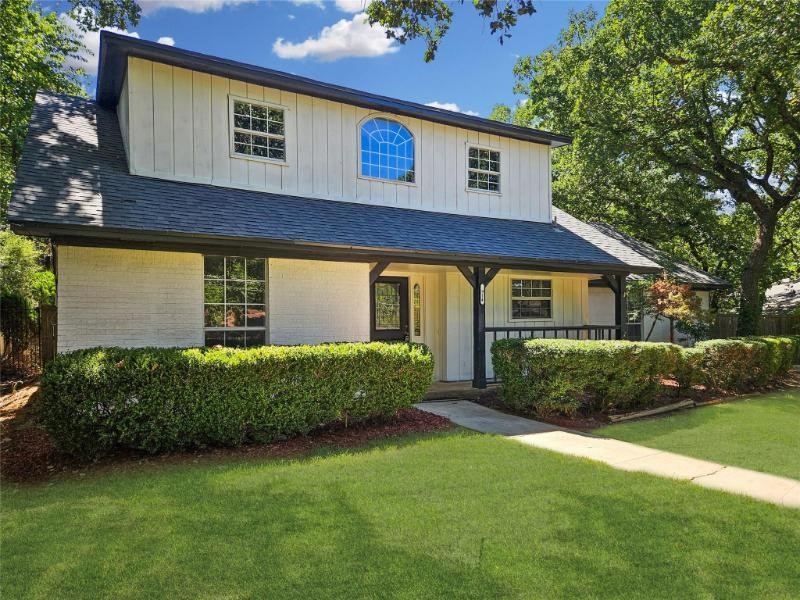 1914 Emerson Lane, Denton, TX 76209 — photo 1