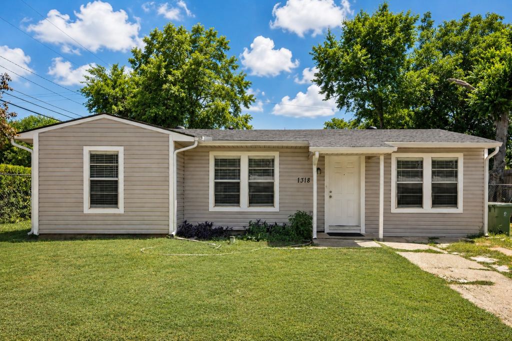 1318 Raines Street, Arlington, TX 76010 — photo 1