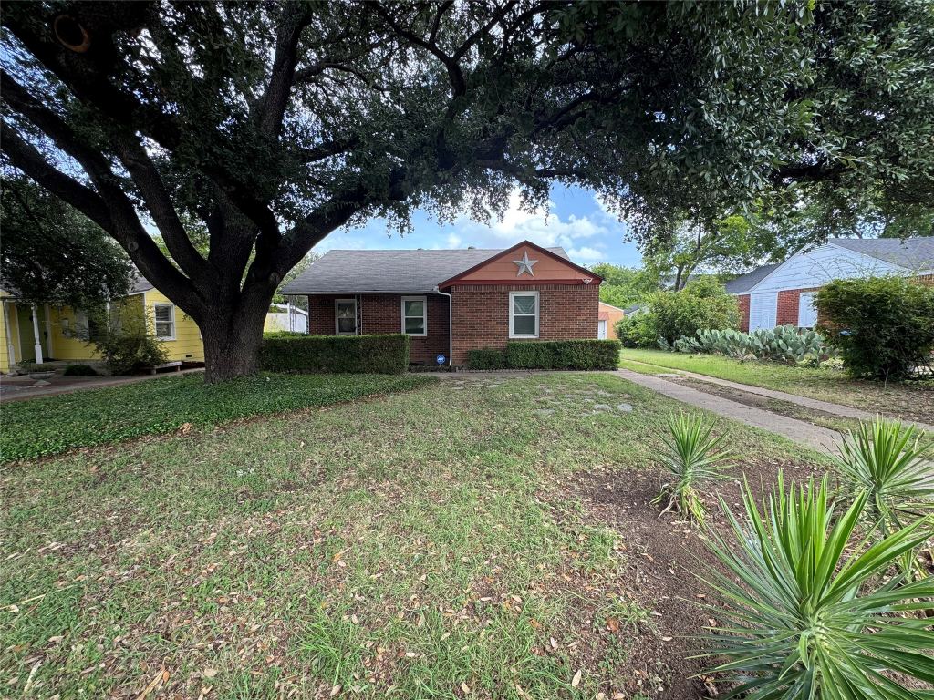 3241 Sandage Avenue, Fort Worth, TX 76109 — photo 1
