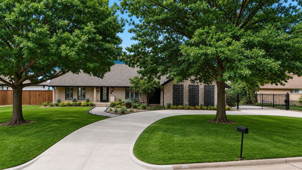 3204 Bouvier Street, Rowlett, TX 75088 — photo 1