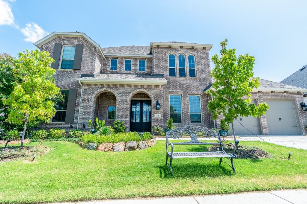 1712 Hanoverian Lane, Aubrey, TX 76227 — photo 1