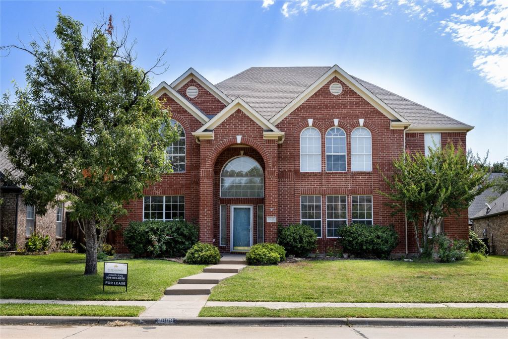 3808 Hunters Trail, Carrollton, TX 75007 — photo 1
