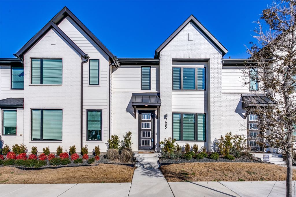 7605 Reis Lane, North Richland Hills, TX 76182 — photo 1