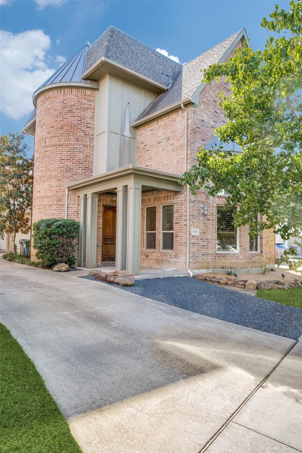 5020 Mission Avenue, Dallas, TX 75206 — photo 1