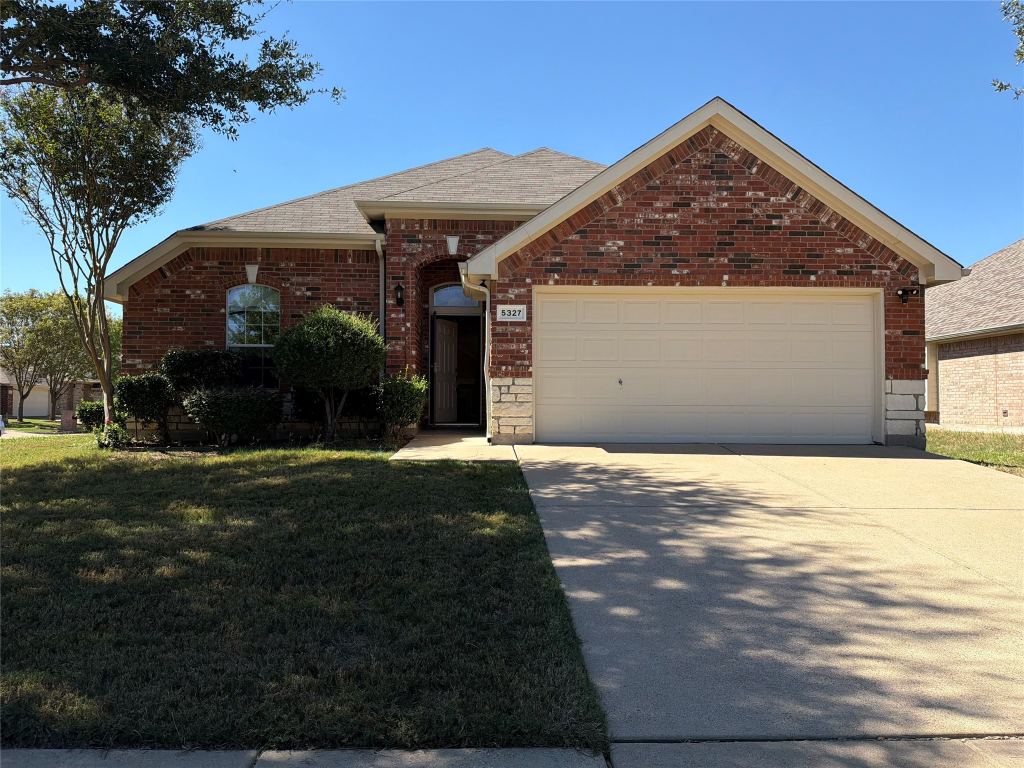 5327 Lake Gardens Drive