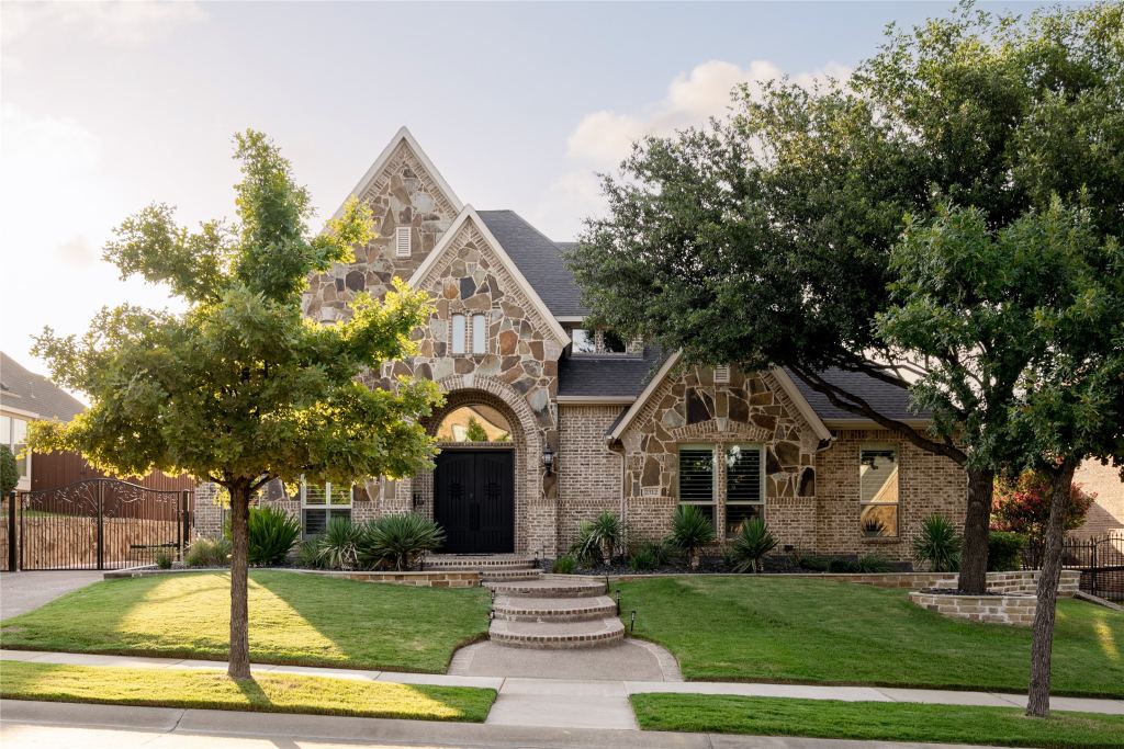 2312 Maidens Castle Drive