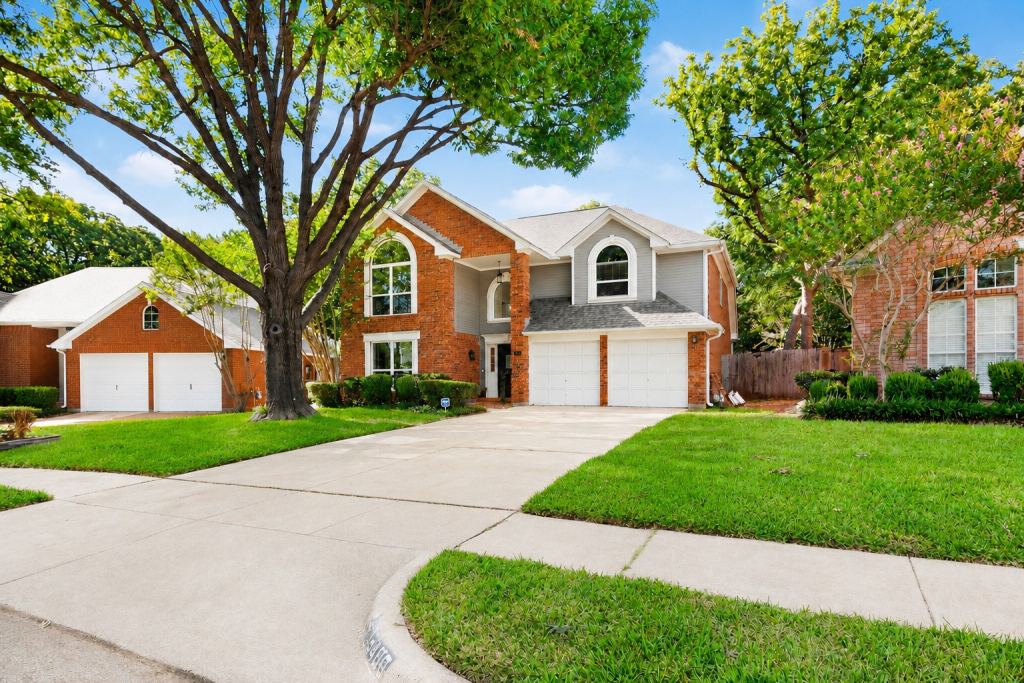 3400 Paint Brush Lane, Bedford, TX 76021 — photo 1