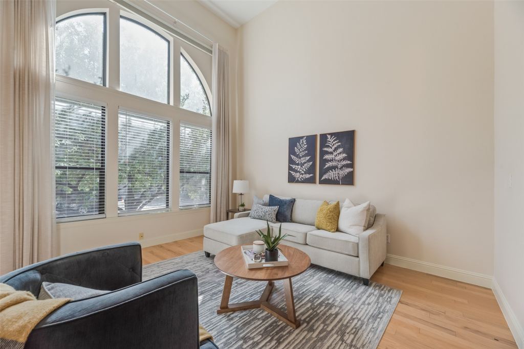 7233 Kasko Drive