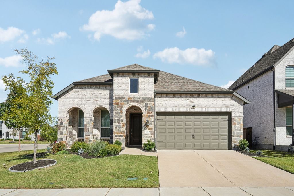 1901 Braided Mane Avenue, Aubrey, TX 76227 — photo 1