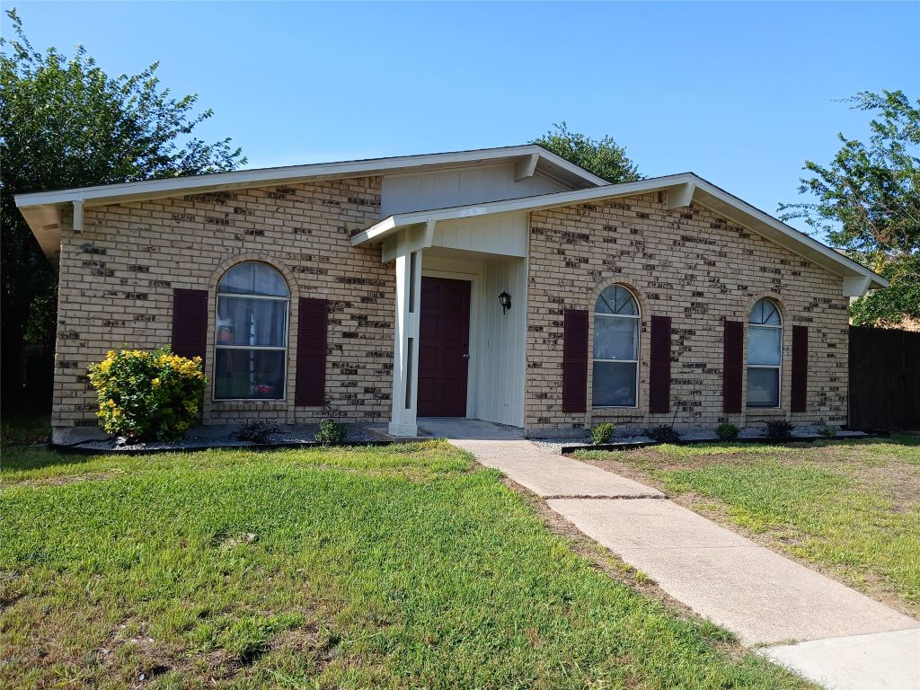 5616 Tucker Street, The Colony, TX 75056 — photo 1