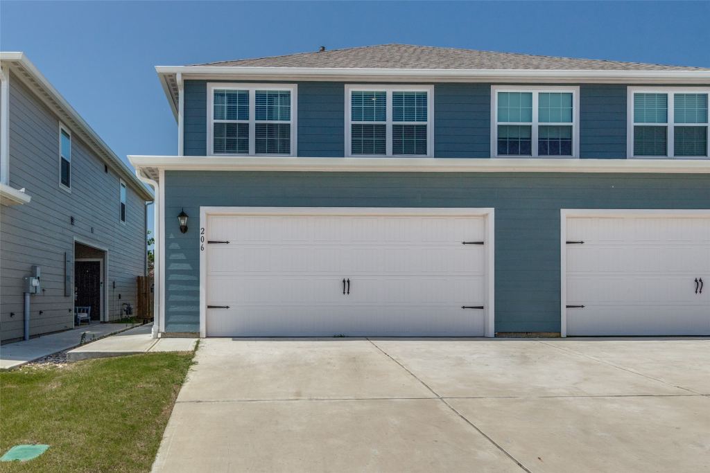206 Marsh Lane, Princeton, TX 75407 — photo 1
