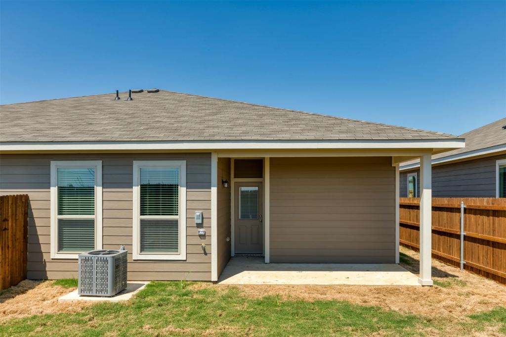 660 Harvest Moon Drive, Venus, TX 76084 — photo 1