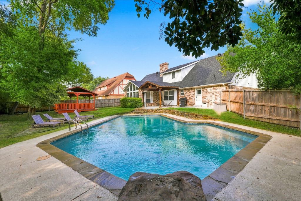 919 Green Hills Road