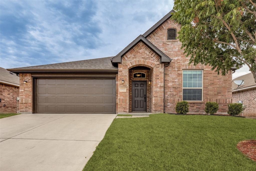 6516 Chalk River Drive