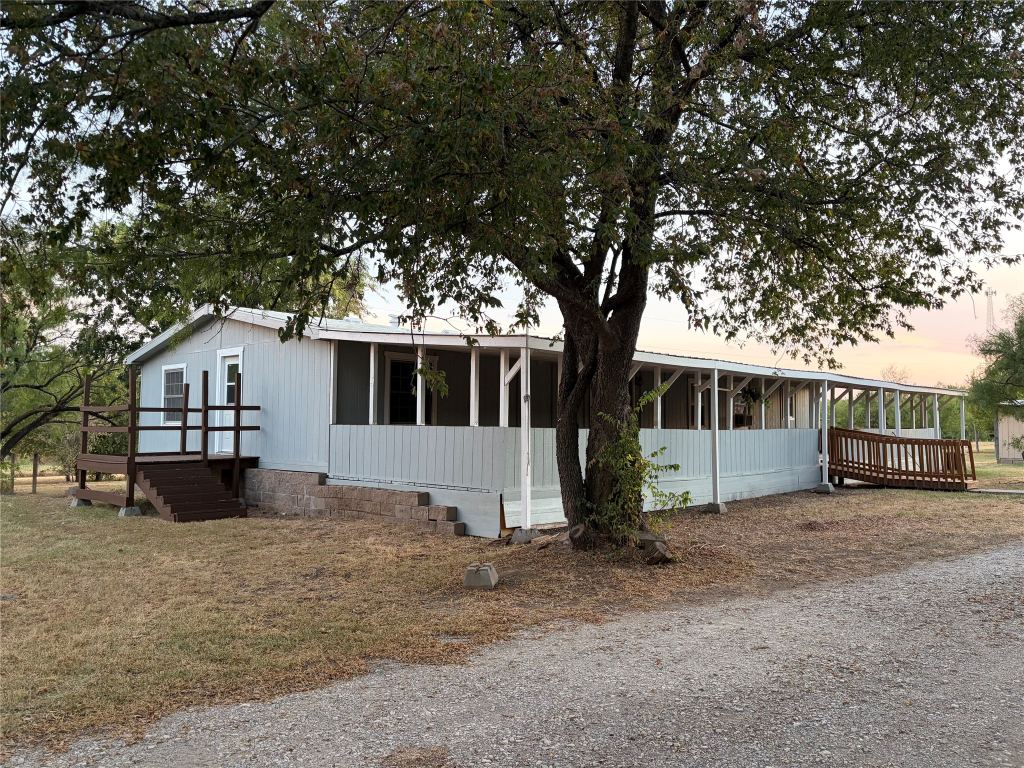 7424 N Locust Street, Denton, TX 76207 — photo 1