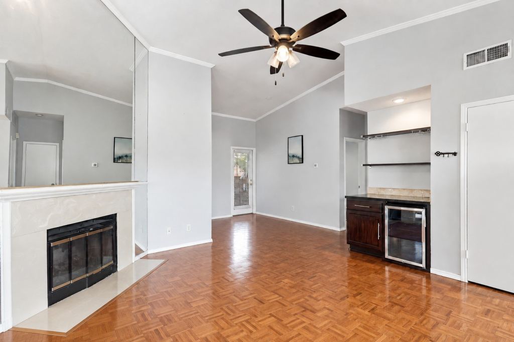 400 Pebble Way 262, Arlington, TX 76006 — photo 1