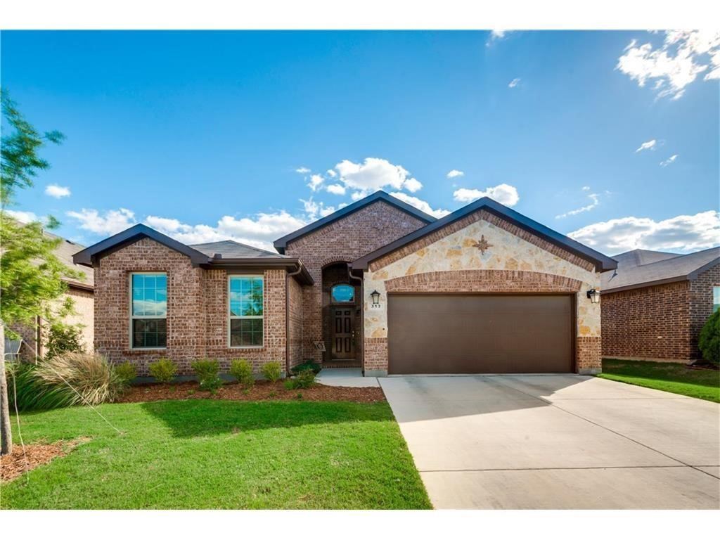 313 Delgany Trail, Fort Worth, TX 76052 — photo 1