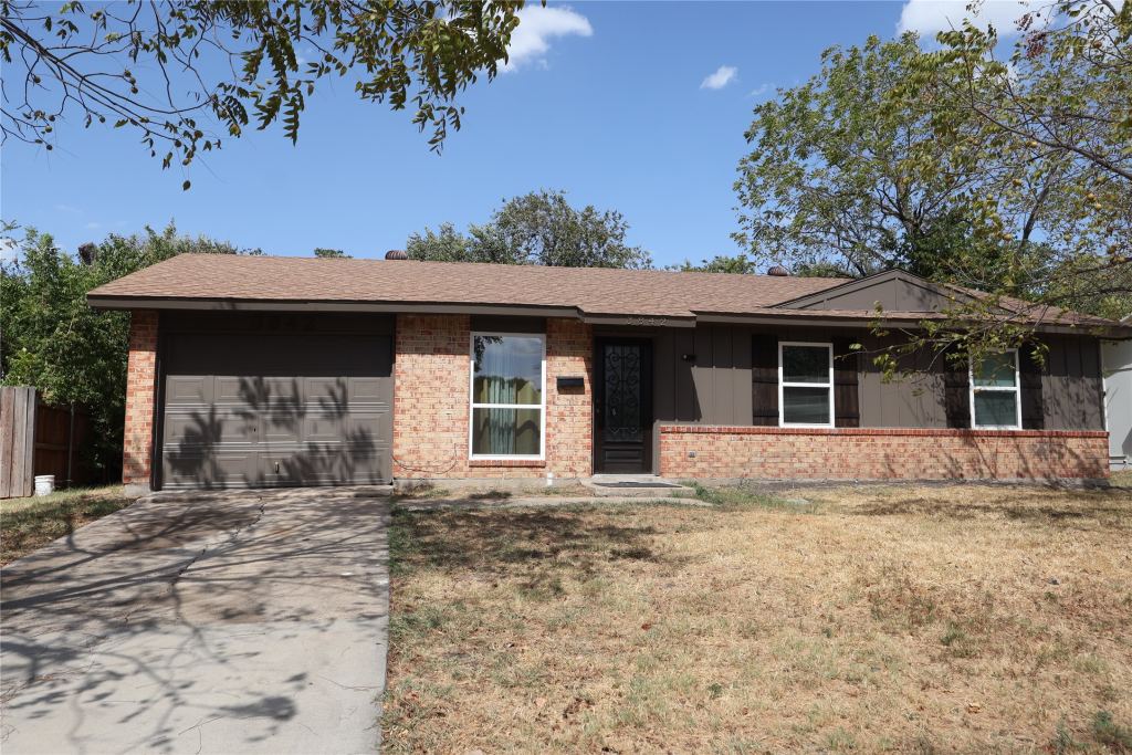 3842 Commonwealth Drive, Garland, TX 75043 — photo 1