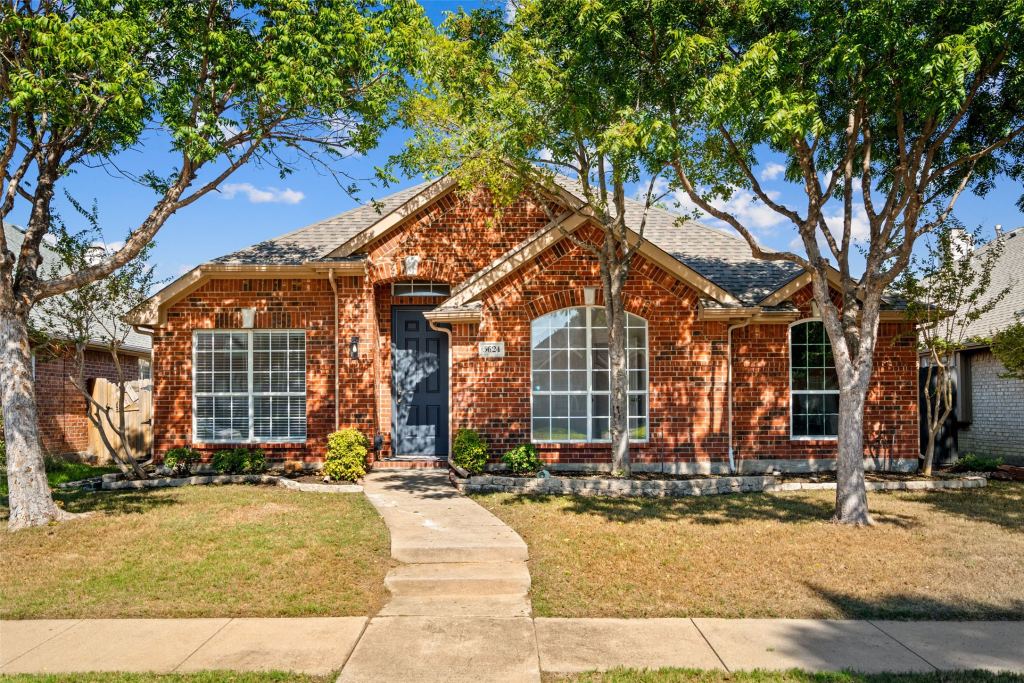 5624 Buckskin Drive, The Colony, TX 75056 — photo 1