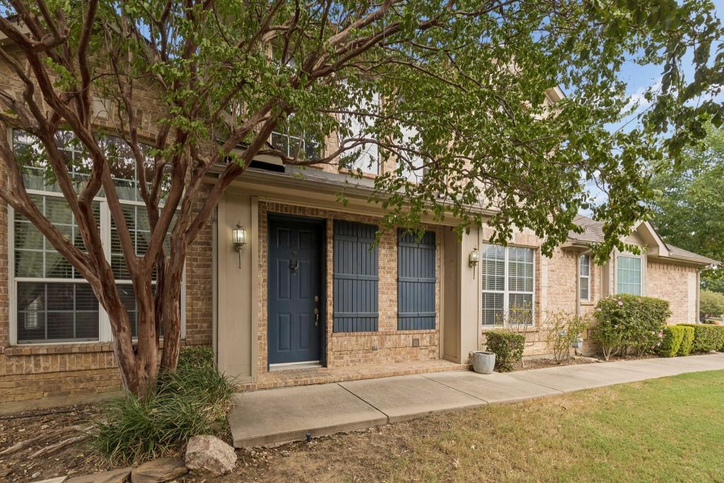 4145 Cobblestone Drive