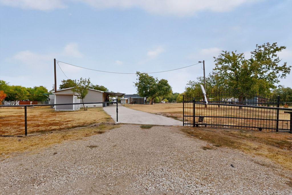 2181 Doe Branch Road, Little Elm, TX 75068 — photo 1