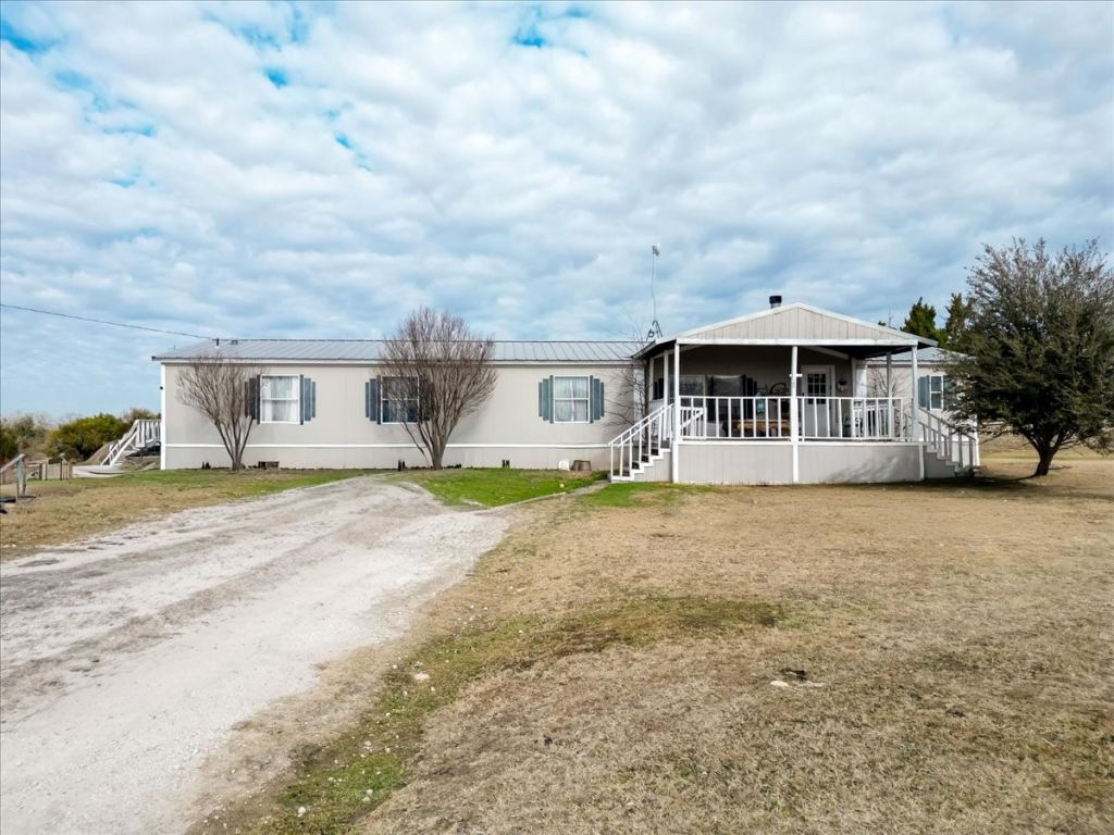 5206 Buttercup Court, Granbury, TX 76049 — photo 1