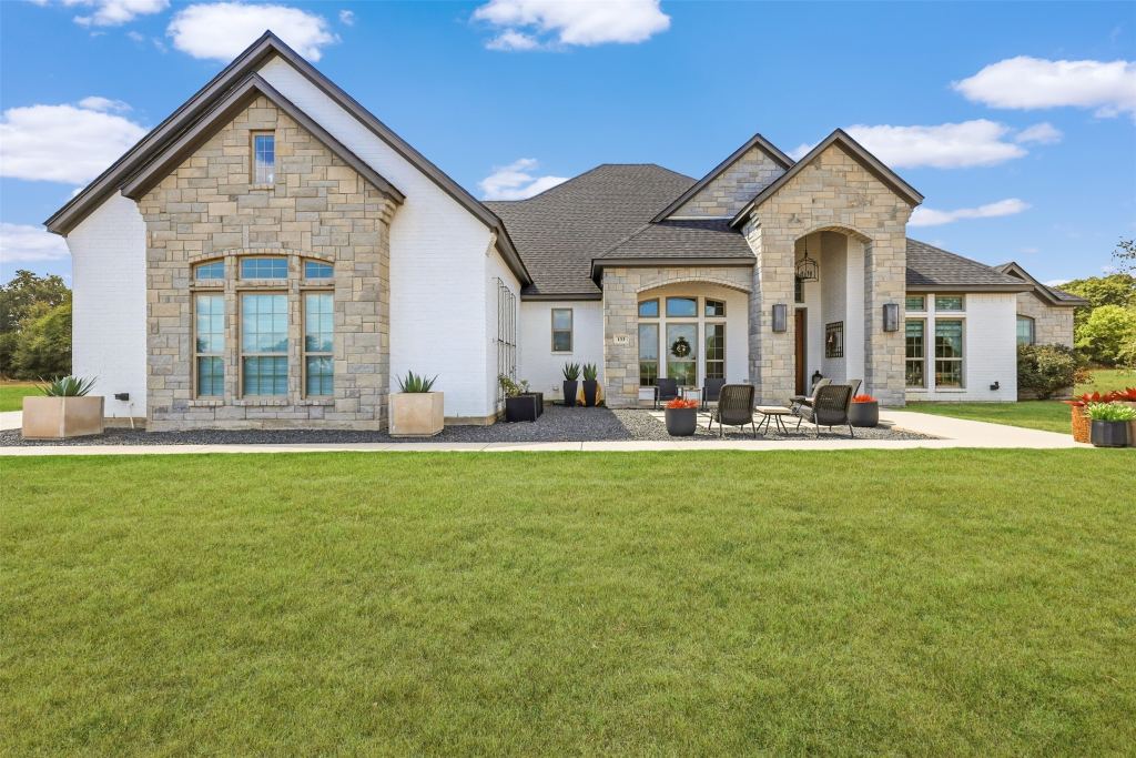 133 Heritage Springs Drive, Weatherford, TX 76087 — photo 1