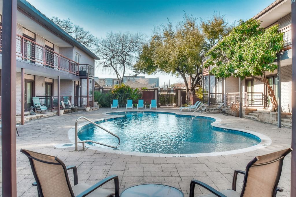 2722 Knight Street 124A, Dallas, TX 75219 — photo 1