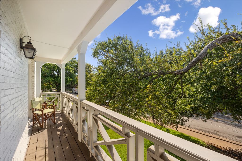 5907 E University Boulevard 201, Dallas, TX 75206 — photo 1