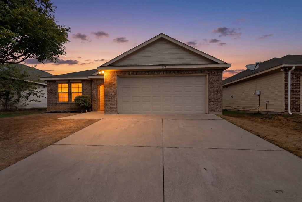 2939 Saint Bernard Drive, Dallas, TX 75233 — photo 1