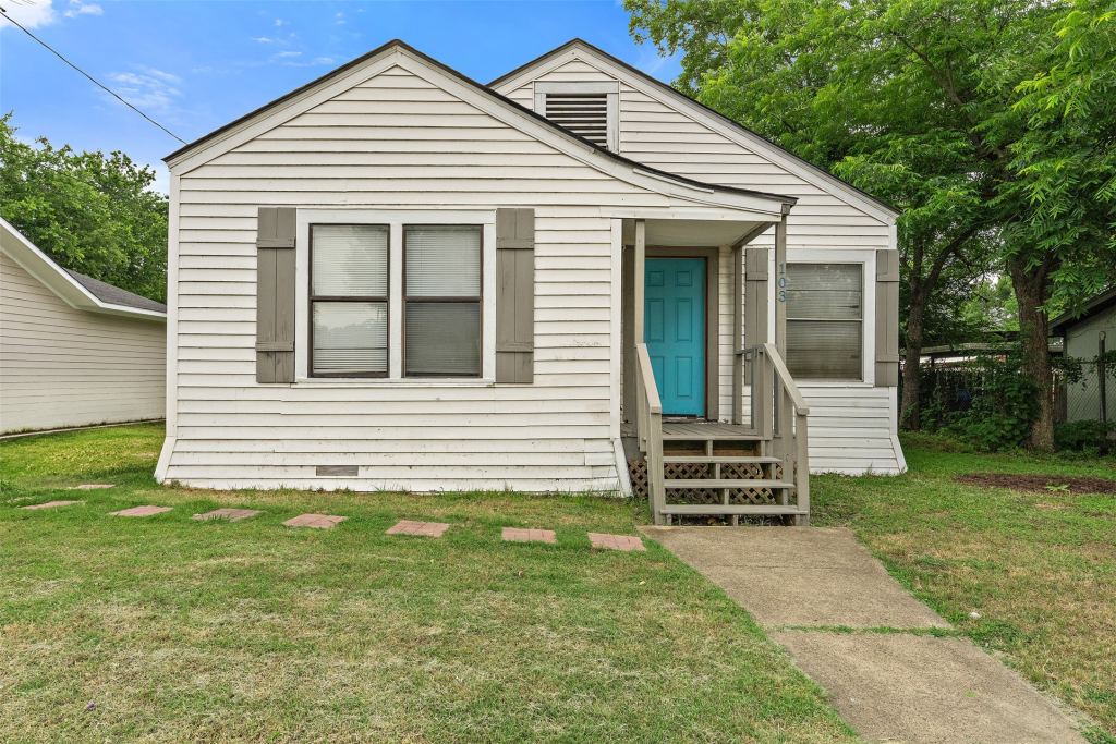 103 Havner Street, Corsicana, TX 75110 — photo 1