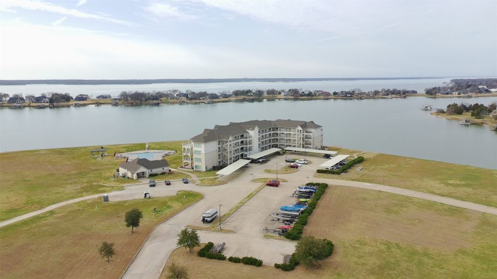 9900 Northshore Boulevard 3101, Corsicana, TX 75109 — photo 1