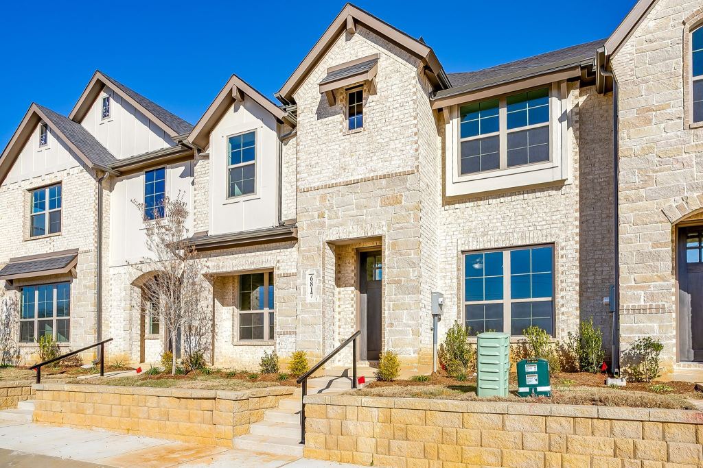 6916 Yellow Hammer Way, Arlington, TX 76001 — photo 1
