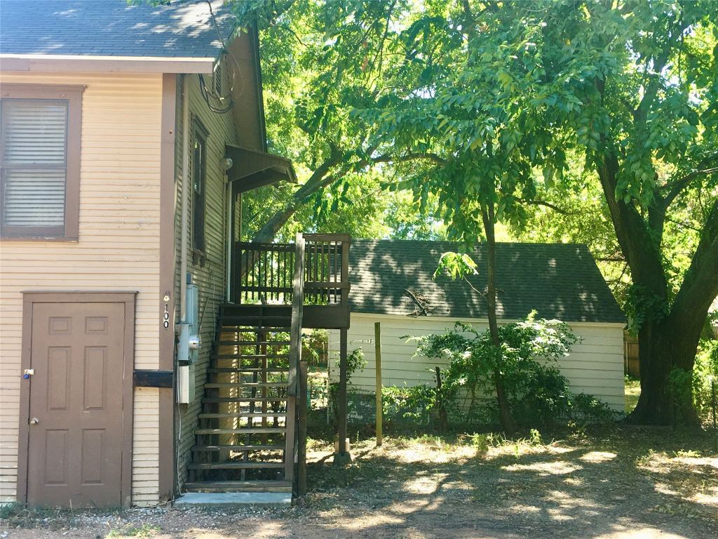 1007 Oakland Street 100, Denton, TX 76201 — photo 1