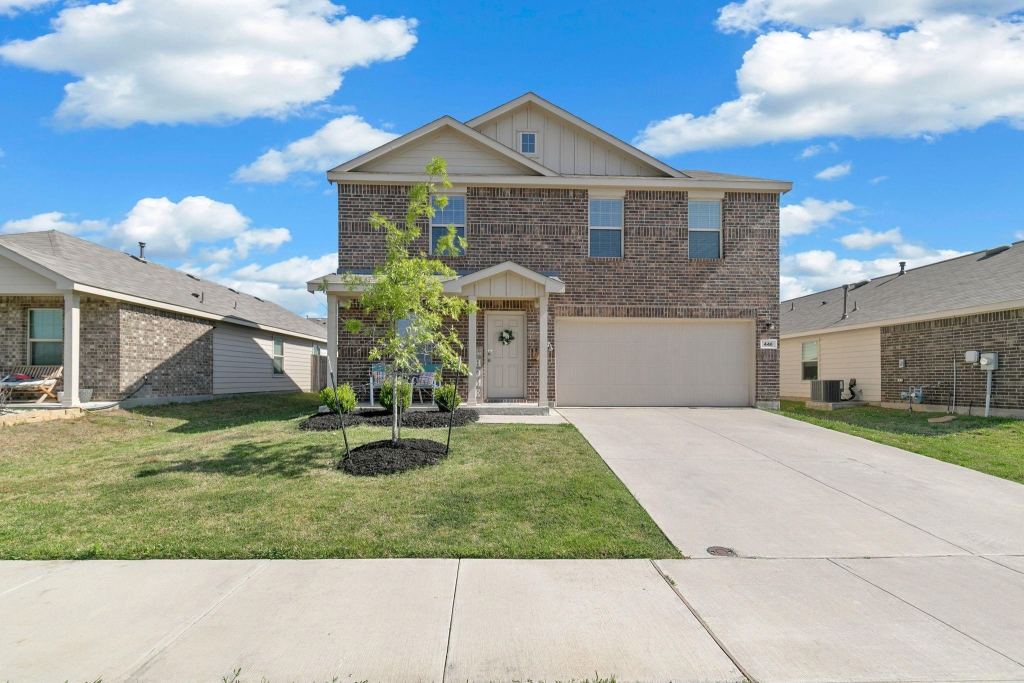 448 Blue Crow Lane, Fort Worth, TX 76052 — photo 1