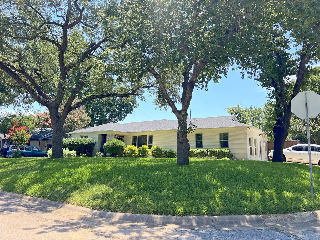 1200 Daisy Lane, Irving, TX 75061 — photo 1