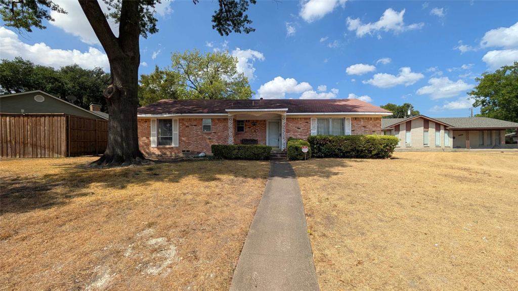 1453 Brook Valley Place, Dallas, TX 75232 — photo 1