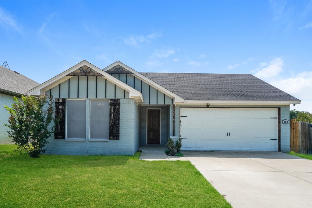1408 Lexington Street, Weatherford, TX 76086 — photo 1